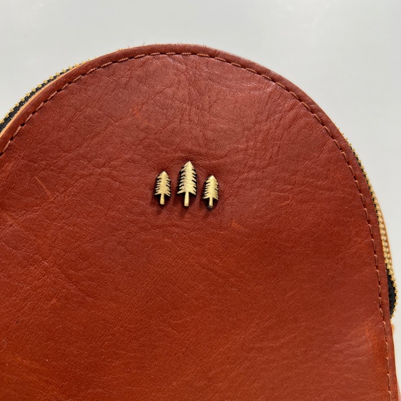 EUC! Portland Leather Sydney Sling In Nutmeg - Picture 5 of 11